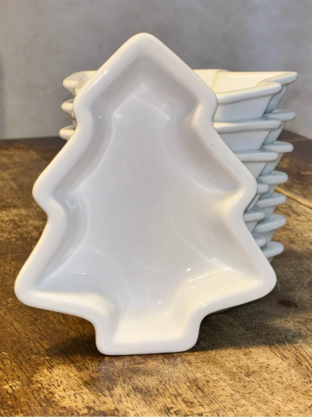 Crate & Barrel White Christmas Tree Porcelain Appetizer Bowls Le Cordon Bleu